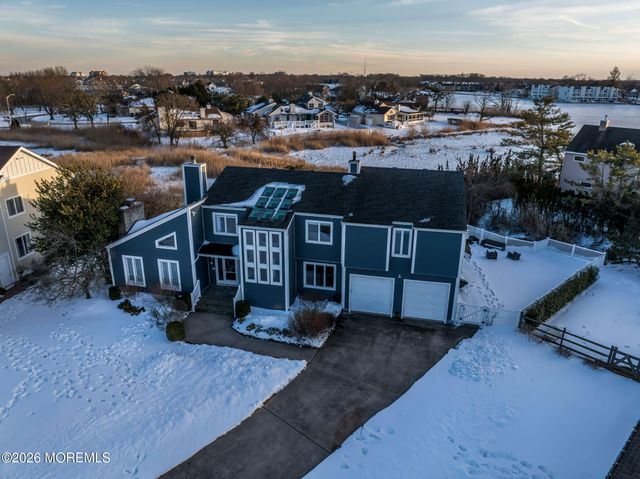 6 Ellis Court, Monmouth Beach, NJ 07750