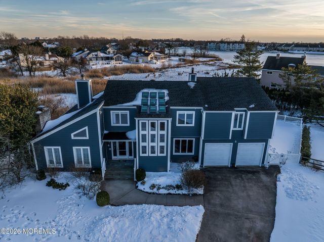 6 Ellis Court, Monmouth Beach, NJ 07750