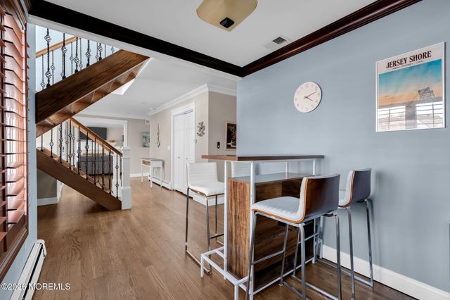 6 Ellis Court, Monmouth Beach, NJ 07750