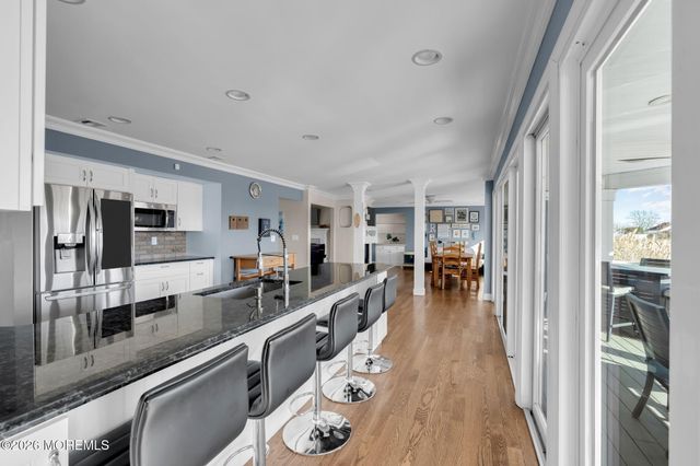 6 Ellis Court, Monmouth Beach, NJ 07750