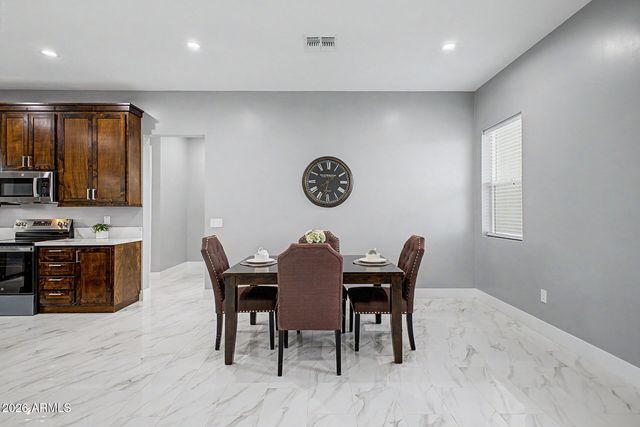 19047 W GRAND CANYON Drive, Buckeye, AZ 85326