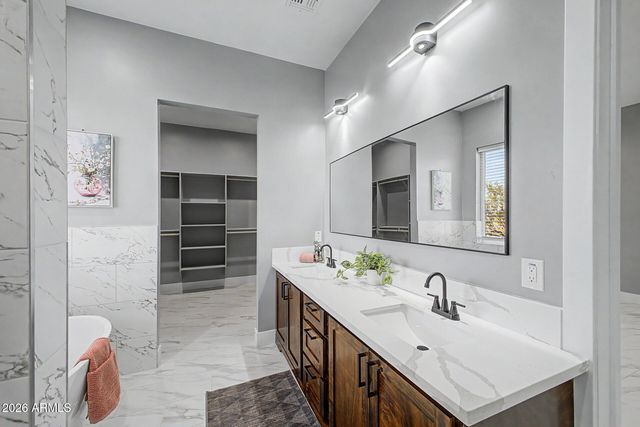 19047 W GRAND CANYON Drive, Buckeye, AZ 85326