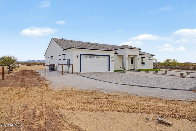 19047 W GRAND CANYON Drive, Buckeye, AZ 85326