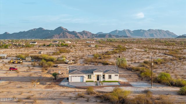 19047 W GRAND CANYON Drive, Buckeye, AZ 85326