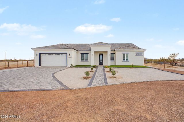 19047 W GRAND CANYON Drive, Buckeye, AZ 85326