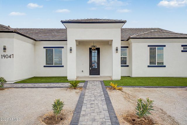 19047 W GRAND CANYON Drive, Buckeye, AZ 85326