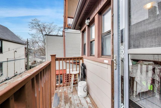 1501 W Wilson Avenue, Chicago, IL 60640