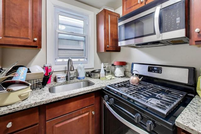 1501 W Wilson Avenue, Chicago, IL 60640