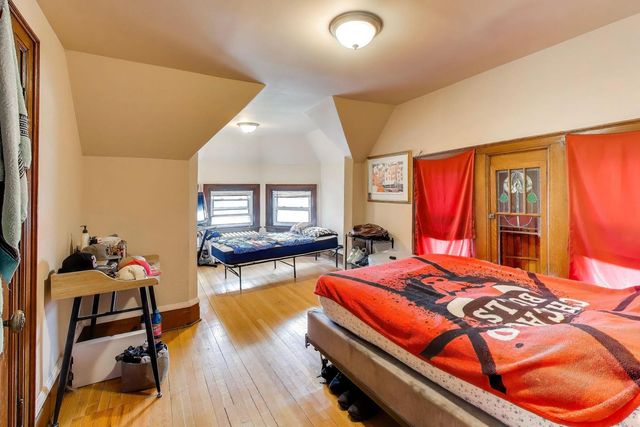 1501 W Wilson Avenue, Chicago, IL 60640