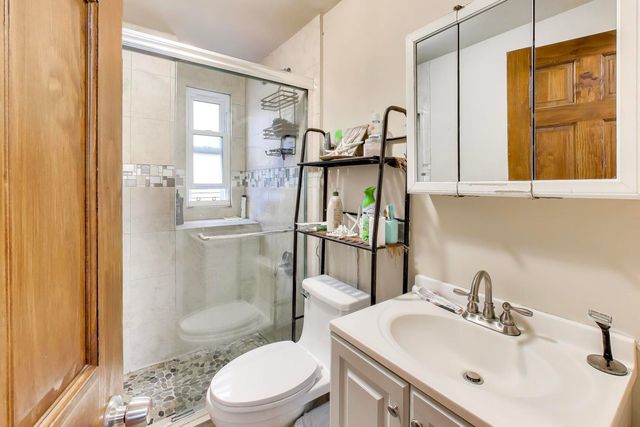 1501 W Wilson Avenue, Chicago, IL 60640