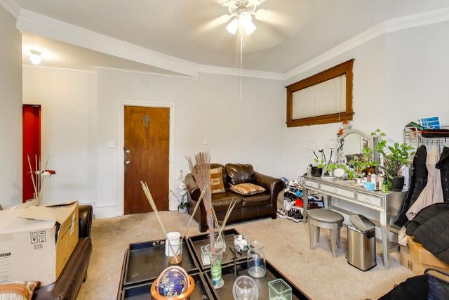 1501 W Wilson Avenue, Chicago, IL 60640