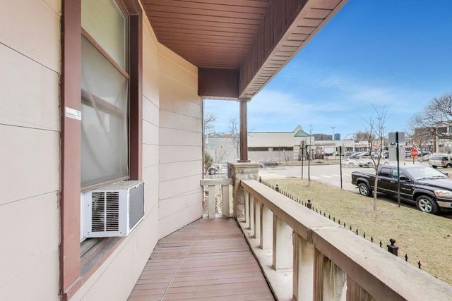 1501 W Wilson Avenue, Chicago, IL 60640