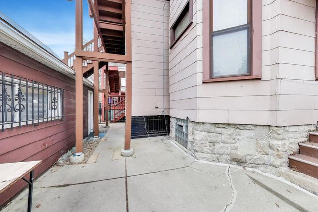 1501 W Wilson Avenue, Chicago, IL 60640