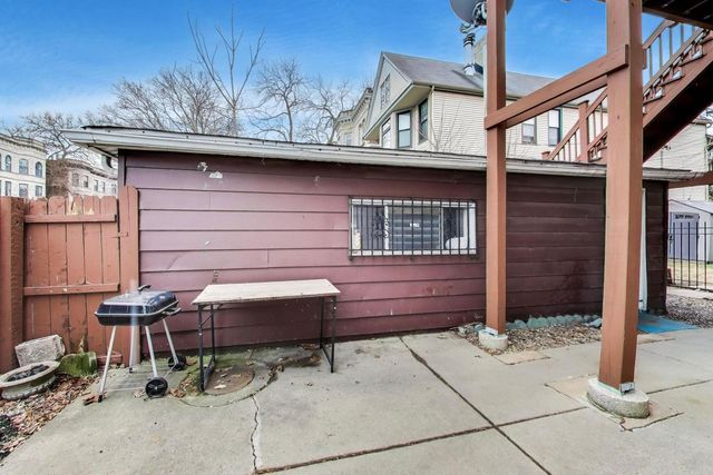 1501 W Wilson Avenue, Chicago, IL 60640