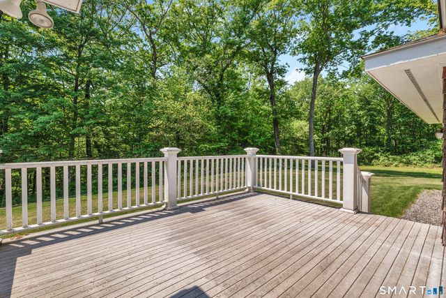30 Maltbie Road, Newtown, CT 06470
