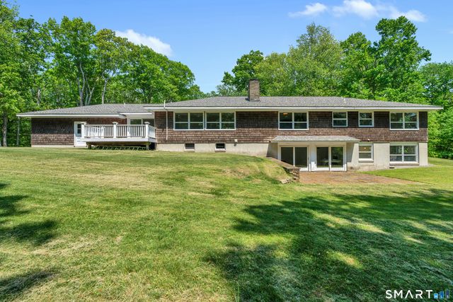 30 Maltbie Road, Newtown, CT 06470