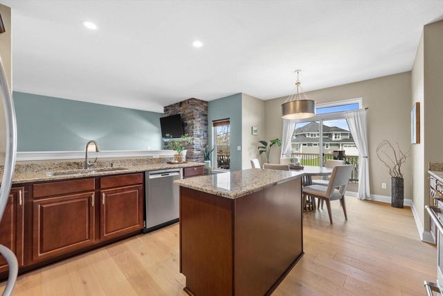 N42W22814 Beacon COURT, Pewaukee, WI 53072
