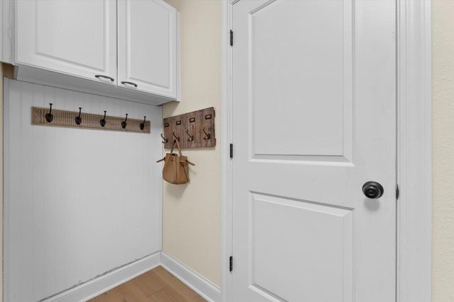 N42W22814 Beacon COURT, Pewaukee, WI 53072
