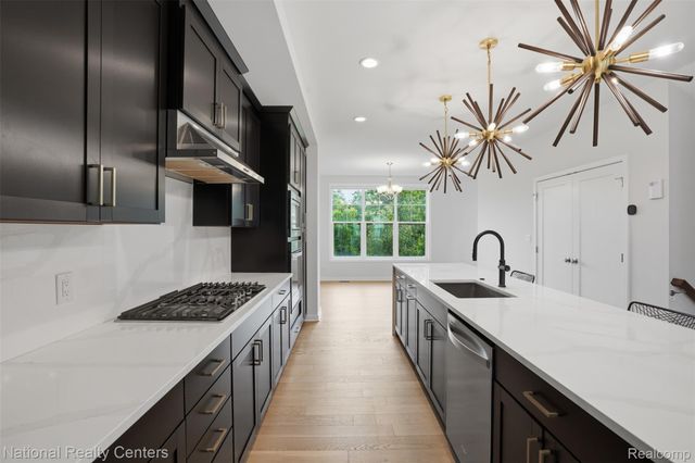 2893 Rayfield Avenue, Ann Arbor, MI 48105