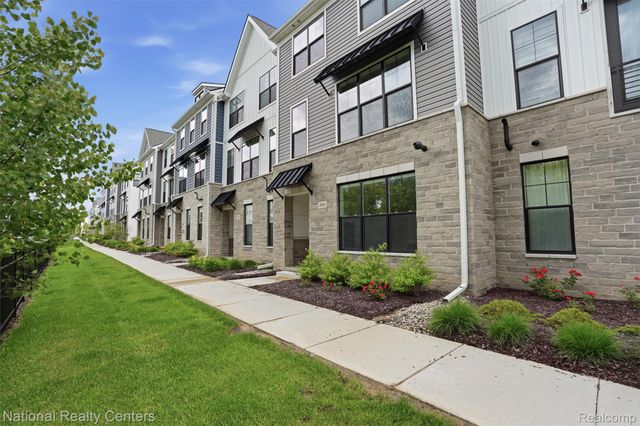 2893 Rayfield Avenue, Ann Arbor, MI 48105