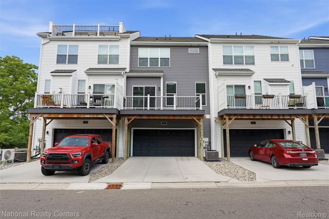 2893 Rayfield Avenue, Ann Arbor, MI 48105