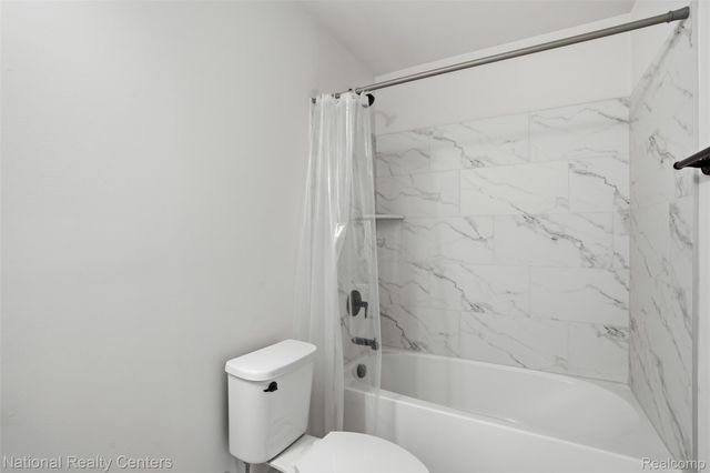 2893 Rayfield Avenue, Ann Arbor, MI 48105