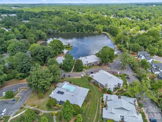 5839 Harris Grove Lane, Charlotte, NC 28212