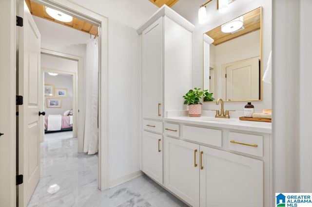 4570 LYNTON DRIVE, Hoover, AL 35244