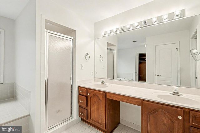 13501 CASABLANCA CT, Manassas, VA 20112