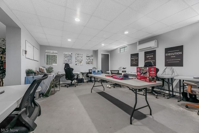 13390 Ravenna Avenue NE, Hartville, OH 44632