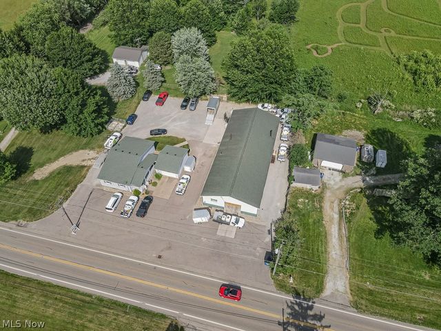 13390 Ravenna Avenue NE, Hartville, OH 44632
