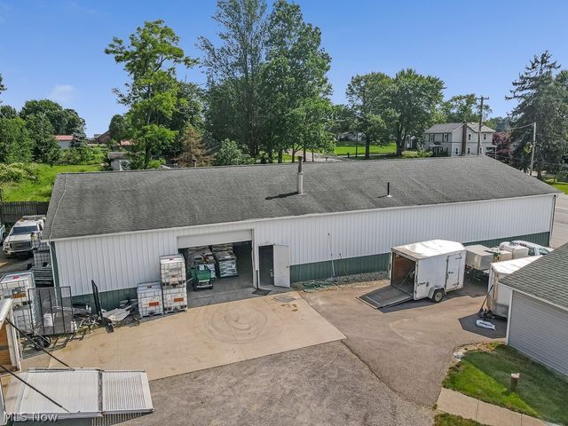13390 Ravenna Avenue NE, Hartville, OH 44632