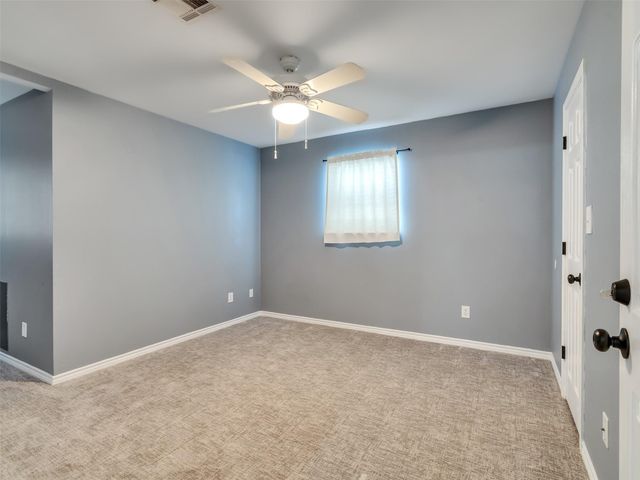 1928 Greentree Drive, Huntsville, TX 77340