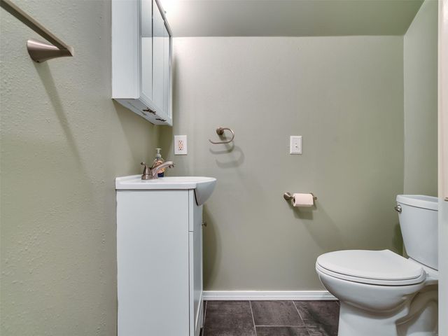 1928 Greentree Drive, Huntsville, TX 77340