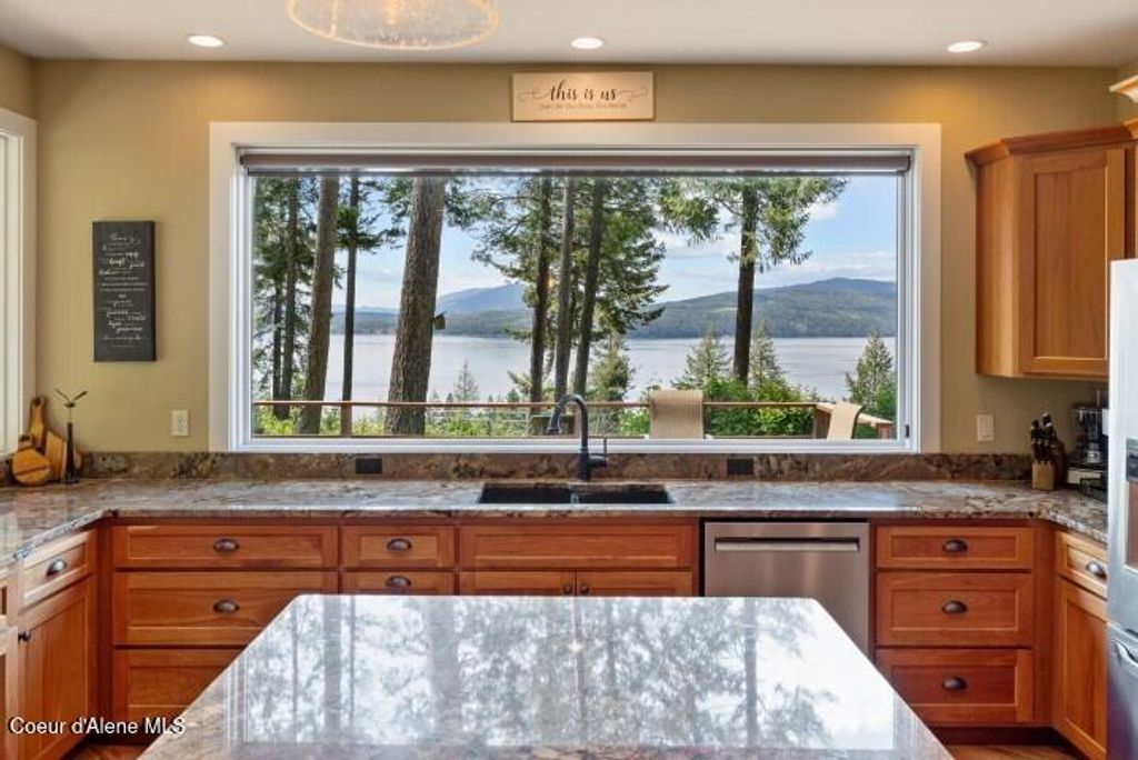 707 Eagen Mountain Dr, Hope, ID 83836 photo 15