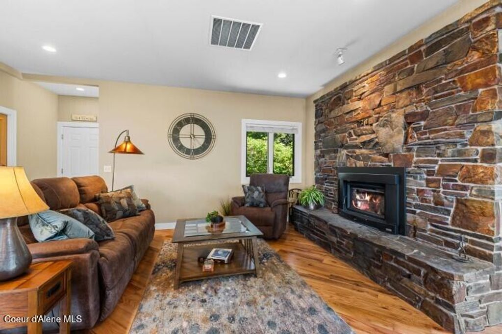 707 Eagen Mountain Dr, Hope, ID 83836 photo 19