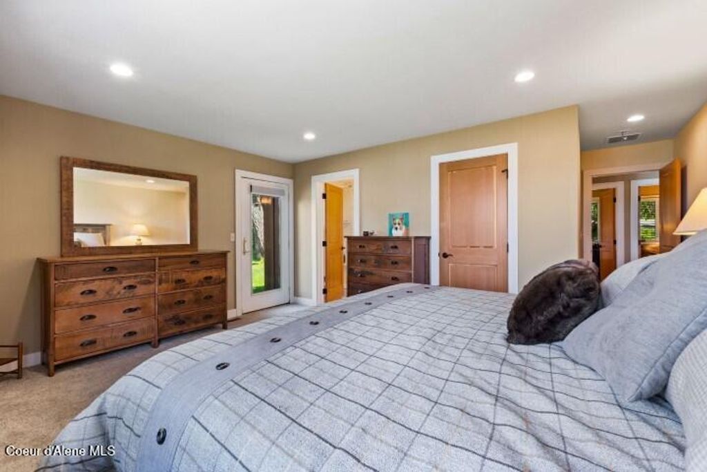 707 Eagen Mountain Dr, Hope, ID 83836 photo 24