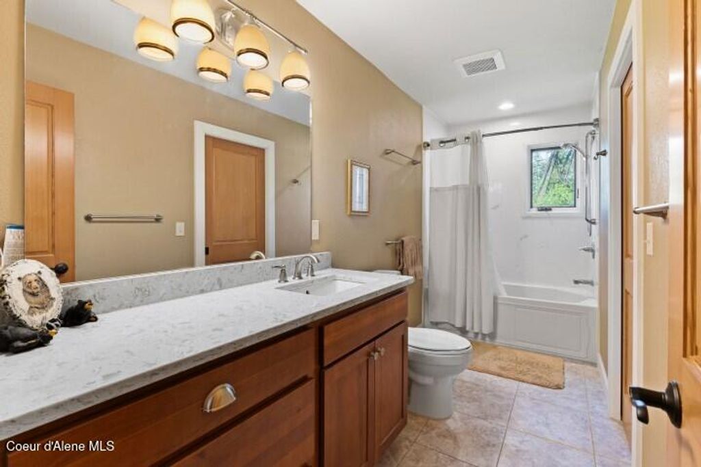 707 Eagen Mountain Dr, Hope, ID 83836 photo 31