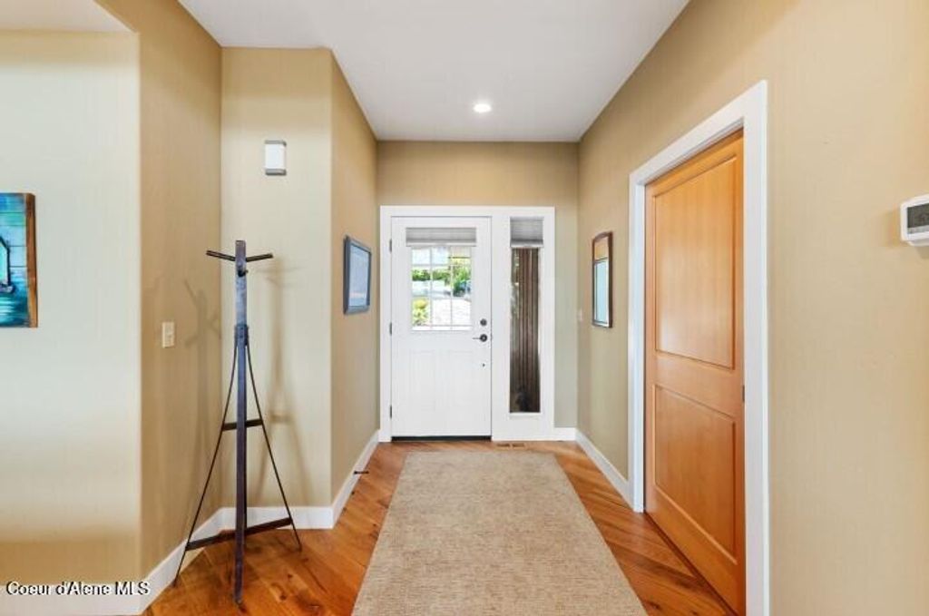 707 Eagen Mountain Dr, Hope, ID 83836 photo 7