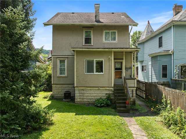 12 America Avenue, Wheeling, WV 26003