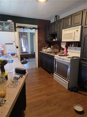 704 Burrow AVE, Chesapeake, VA 23324