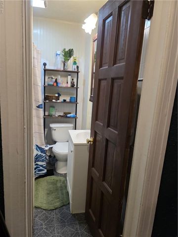 704 Burrow AVE, Chesapeake, VA 23324