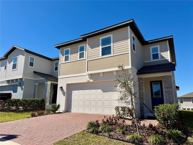 2333 TREASURE HILL STREET, Minneola, FL 34715