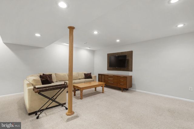 4120 SIR WALTER RD, Olney, MD 20832