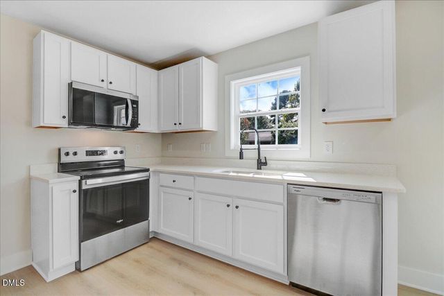 315 Byrd Street, Clinton, NC 28328