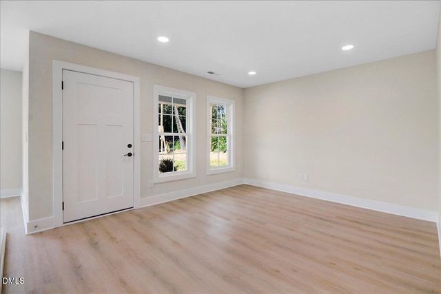 315 Byrd Street, Clinton, NC 28328