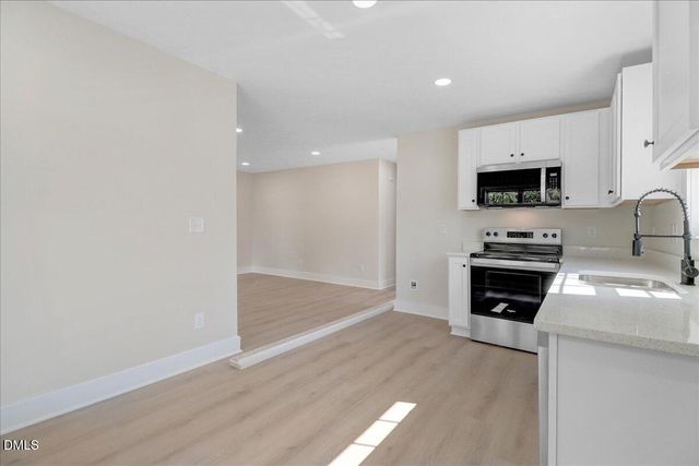 315 Byrd Street, Clinton, NC 28328