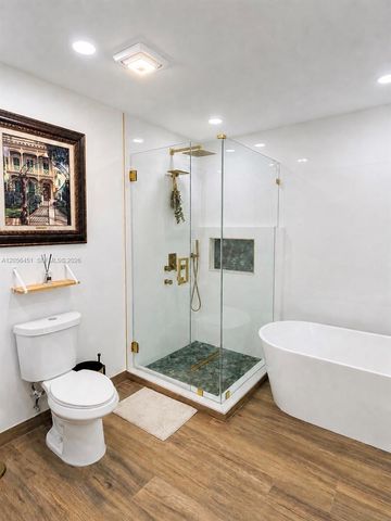 6834 SW 78th Ter, South Miami, FL 33143