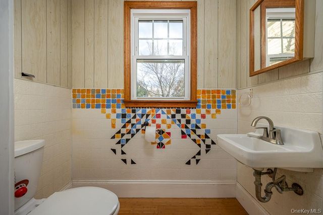 102 W Wiley Street, Maybrook, NY 12543