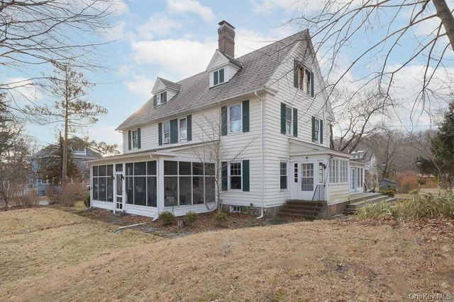 102 W Wiley Street, Maybrook, NY 12543